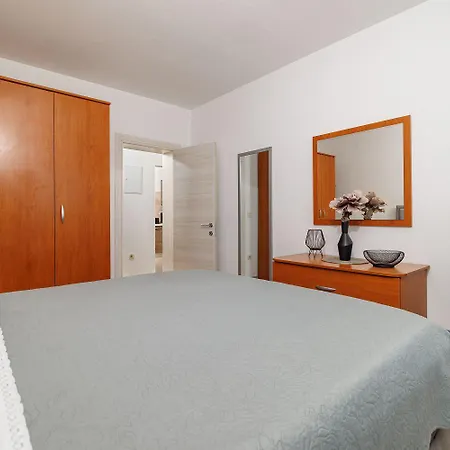 Balkon Mit Meerblick Direkt Am Appartement Jadranovo