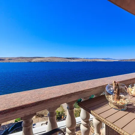 Apartment Balkon Mit Meerblick Direkt Am